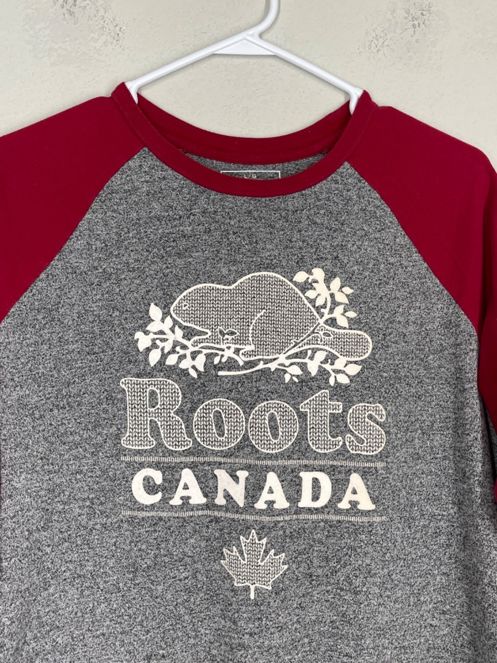 Roots Canada Shirt Women's L 3/4 Sleeves Red and Gray Pullover Beaver Logo - Picture 2 of 11
